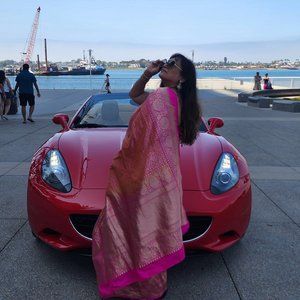 Meet your Posher, Tina